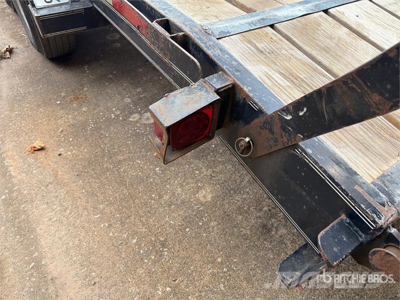 Texas Bragg ED182LEO12 20 ft T/A Utility Trailer Autre remorque