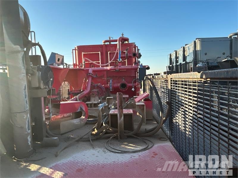 Texas Pride 36600 lb 52 ft Tri/A Flatbed Oilfield Traile Equipamiento para el procesado