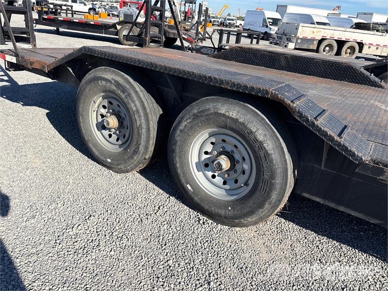 Texas Pride EQ818216KBP 20 ft T/A Equipment Trailer مقطورات مركبات نقل