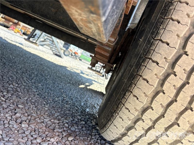 Texas Pride EQ818216KBP 20 ft T/A Equipment Trailer مقطورات مركبات نقل