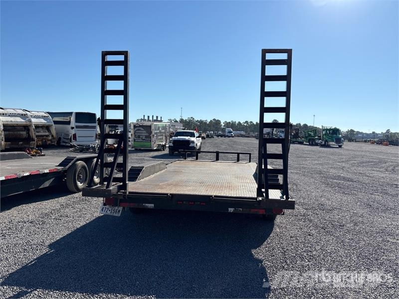 Texas Pride EQ818216KBP 20 ft T/A Equipment Trailer مقطورات مركبات نقل