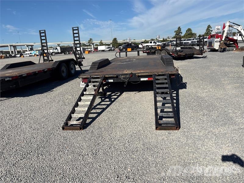 Texas Pride EQ818216KBP 20 ft T/A Equipment Trailer مقطورات مركبات نقل