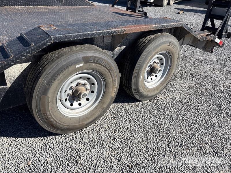 Texas Pride EQ818216KBP 20 ft T/A Equipment Trailer Prikolice za prevoz vozil
