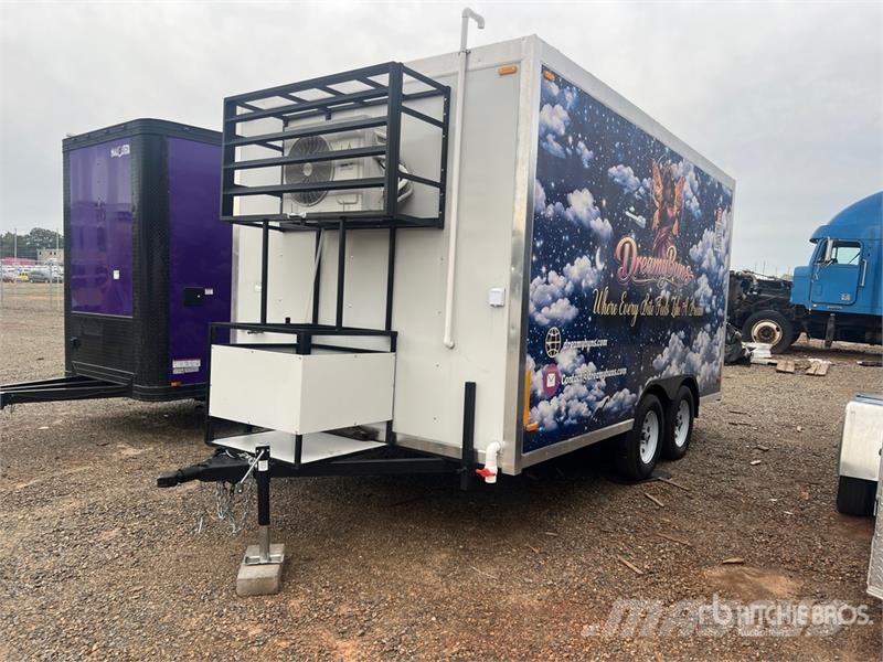 The Fud 14 ft 0 in T/A Food Concession Trailer 기타 트레일러