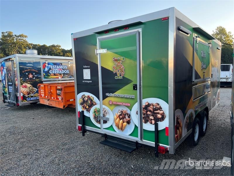 The Fud 16 ft T/A Food Concession Trailer Druge prikolice