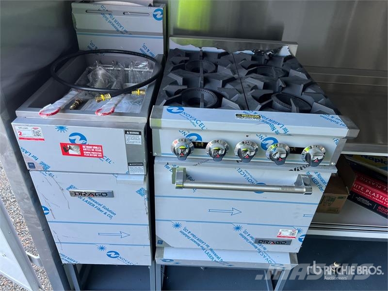 The Fud 16 ft T/A Food Concession Trailer Druge prikolice