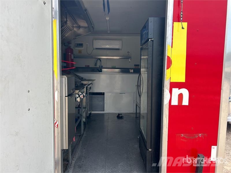 The Fud Trailer 12 ft S/A Food Concession Trailer Citas piekabes