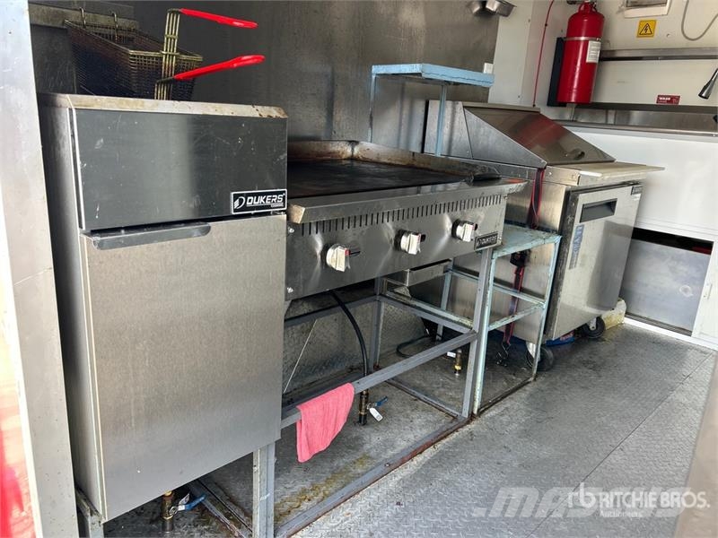 The Fud Trailer 12 ft S/A Food Concession Trailer Citas piekabes