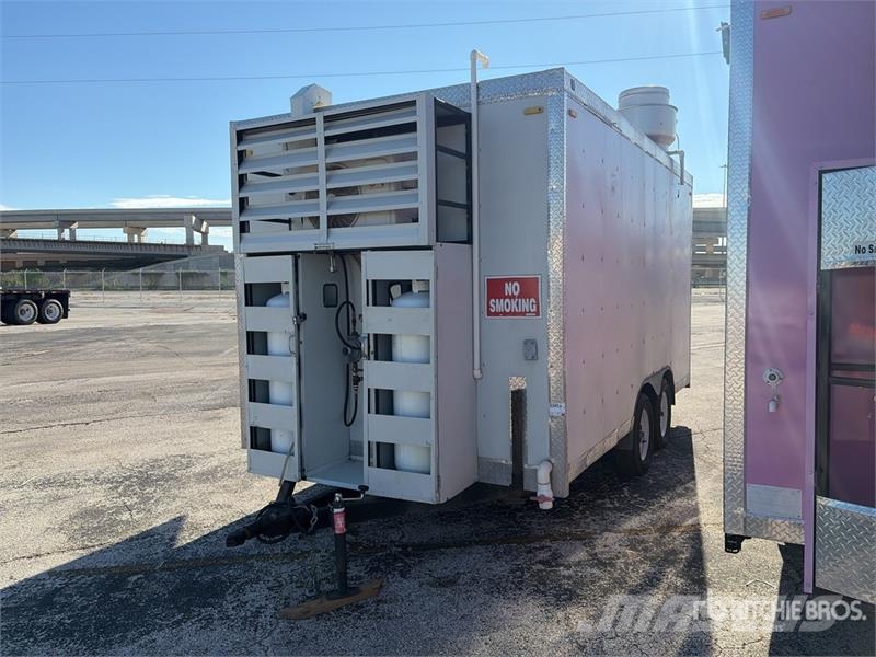 The Fud Trailer 14 ft T/A Food Concession Trailer Прочие прицепы