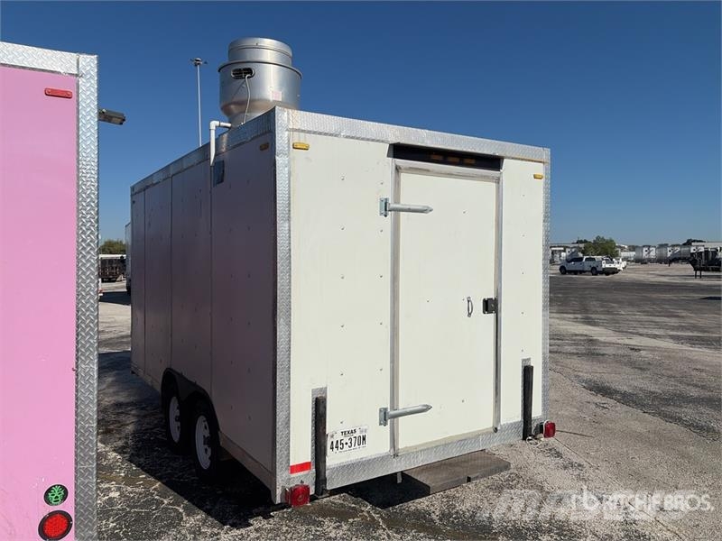 The Fud Trailer 14 ft T/A Food Concession Trailer Прочие прицепы