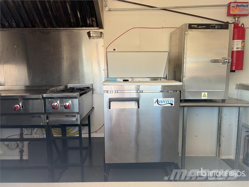 The Fud Trailer 14 ft T/A Food Concession Trailer Прочие прицепы