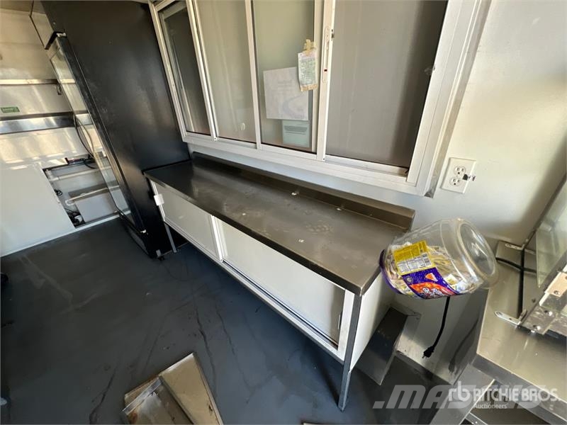  The Fud Trailer 15 ft 0 in T/A Food Concession Tra 其他拖车