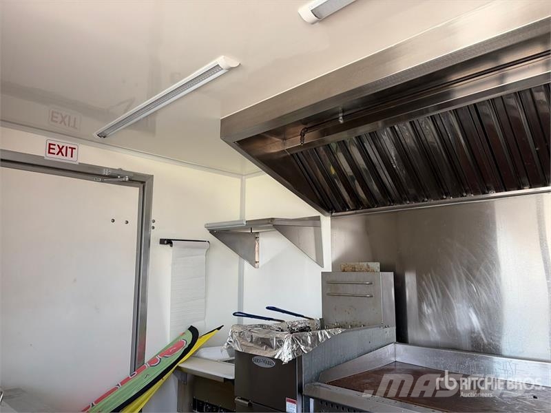 The Fud Trailer 16 ft T/A Food Concession Trailer Прочие прицепы