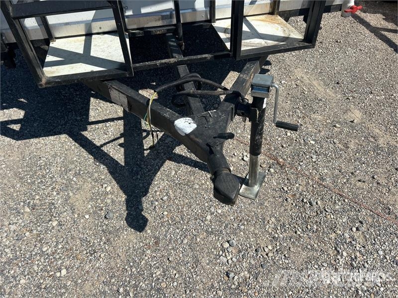 The Fud Trailer 16 ft T/A Food Concession Trailer Druge prikolice