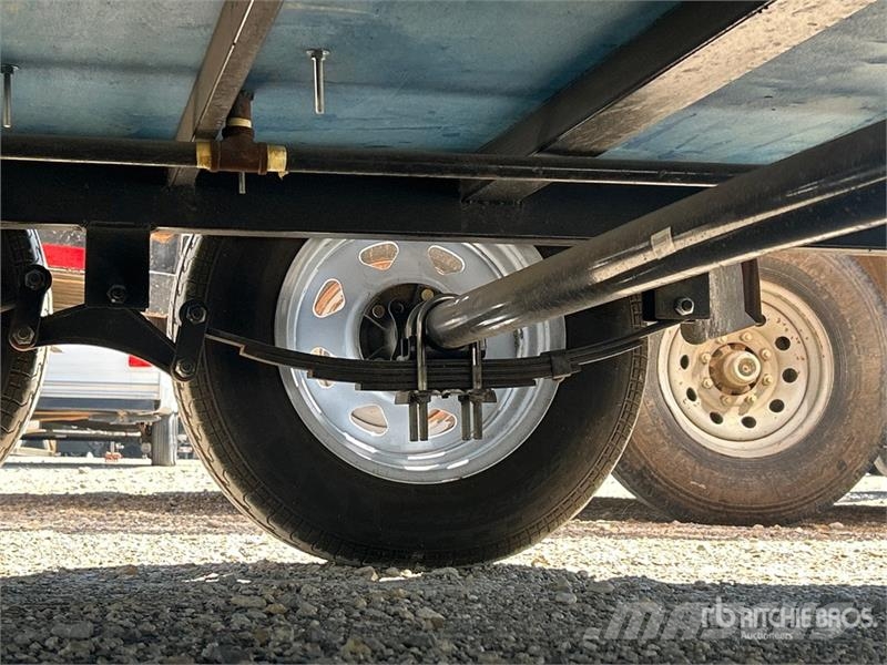 The Fud Trailer 16 ft T/A Food Concession Trailer Druge prikolice