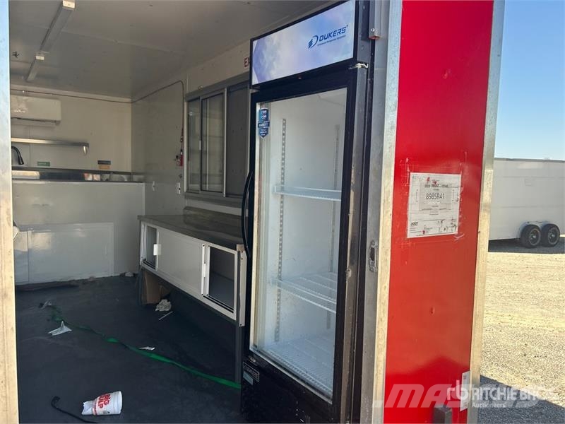 The Fud Trailer 16 ft T/A Food Concession Trailer Druge prikolice
