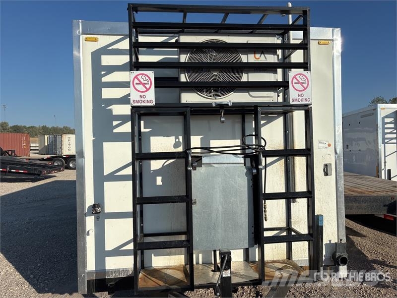 The Fud Trailer 20 ft T/A Food Concession Trailer Autre remorque