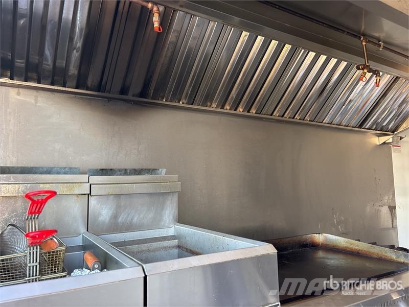 The Fud Trailer 20 ft T/A Food Concession Trailer Autre remorque