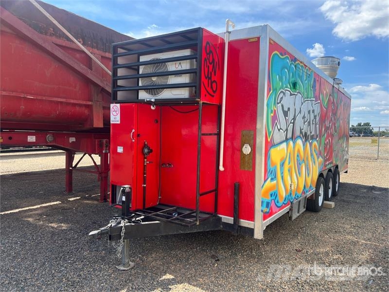 The Fud Trailer 23 ft 0 in Tri/A 23 ft Tri/A Food 其他拖車