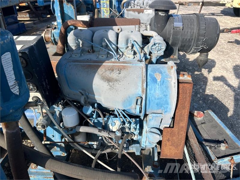THOMPSON AE4 V10"-TPN-06 Skid-Mounted Water Pump 水泵