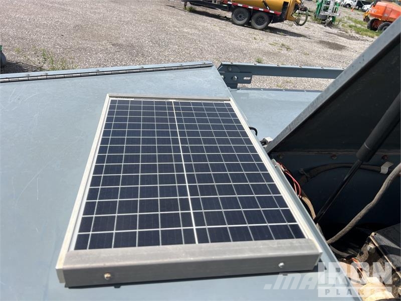  Thundercreek FST990-G3 T/A Fuel Trailer Autocisternas