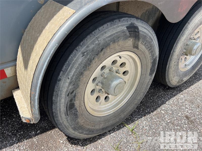  Thundercreek FST990-G3 T/A Fuel Trailer Autocisternas