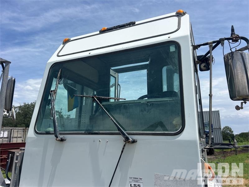 Tico Pro-Spotter 4x2 Spotter Truck Νταλίκες μεταφοράς εμπορευματοκιβωτίων