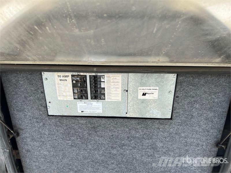Tiffin Allegro Motor Home Autofurgonai ir karavanai