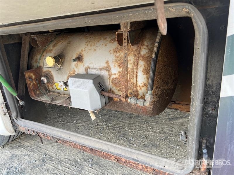 Tiffin Allegro Motor Home Autofurgonai ir karavanai