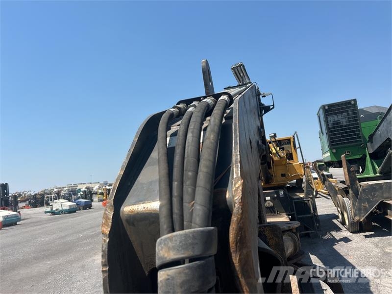 Tiger Cat 234B Trailer Mounted Heel Boom Log Loader Nivelpuomikuormaajat