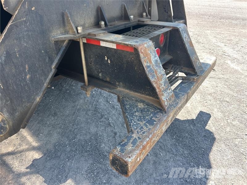 Tiger Cat 234B Trailer Mounted Heel Boom Log Loader Nivelpuomikuormaajat