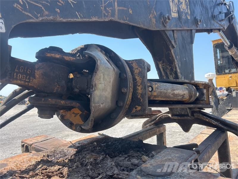 Tiger Cat 234B Trailer Mounted Heel Boom Log Loader Nivelpuomikuormaajat