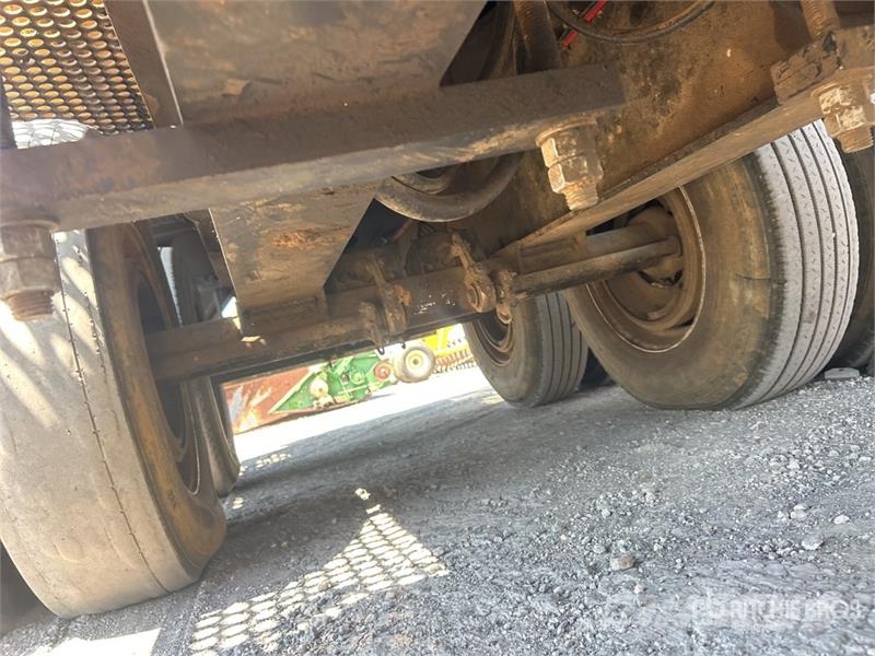 Tiger Cat 234B Trailer Mounted Heel Boom Log Loader Nivelpuomikuormaajat