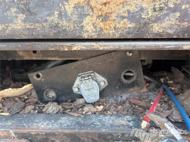 Tiger Cat 234B Trailer Mounted Heel Boom Log Loader Nivelpuomikuormaajat