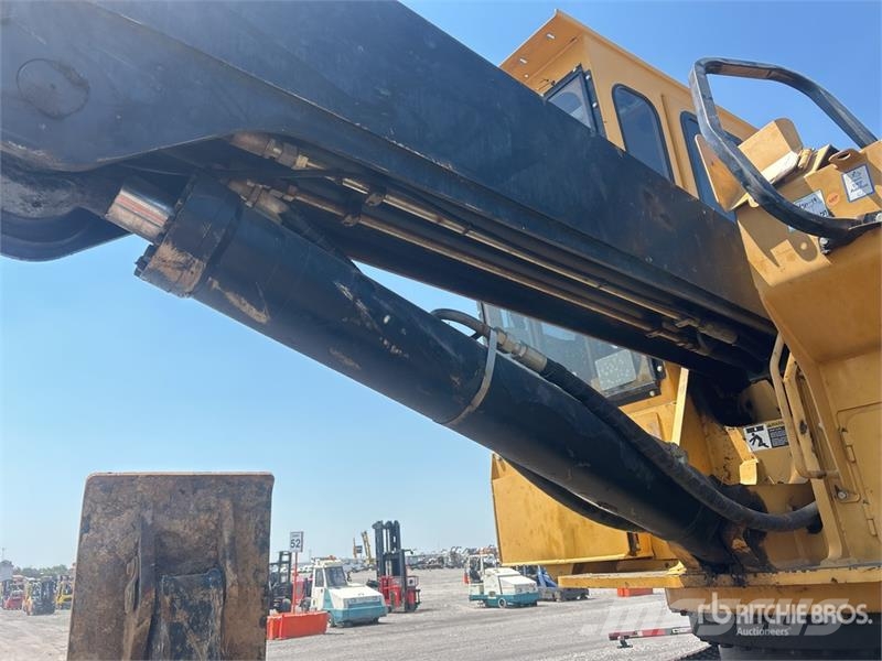 Tiger Cat 234B Trailer Mounted Heel Boom Log Loader Nivelpuomikuormaajat