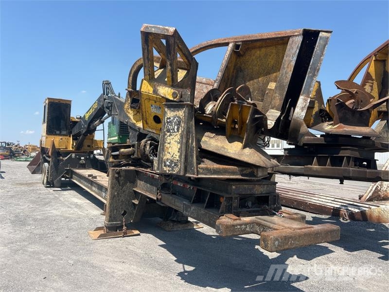 Tiger Cat 234B Trailer Mounted Heel Boom Log Loader Nivelpuomikuormaajat