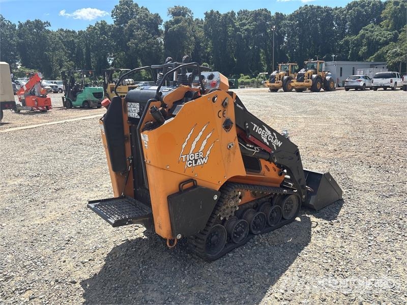 Tiger Claw TC300T Mini Compact Track Loader Krautuvai su šoniniu pasukimu