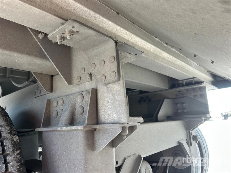 Timpte 43 ft T/A Grain Trailer (Inoperable) 곡물용 카트