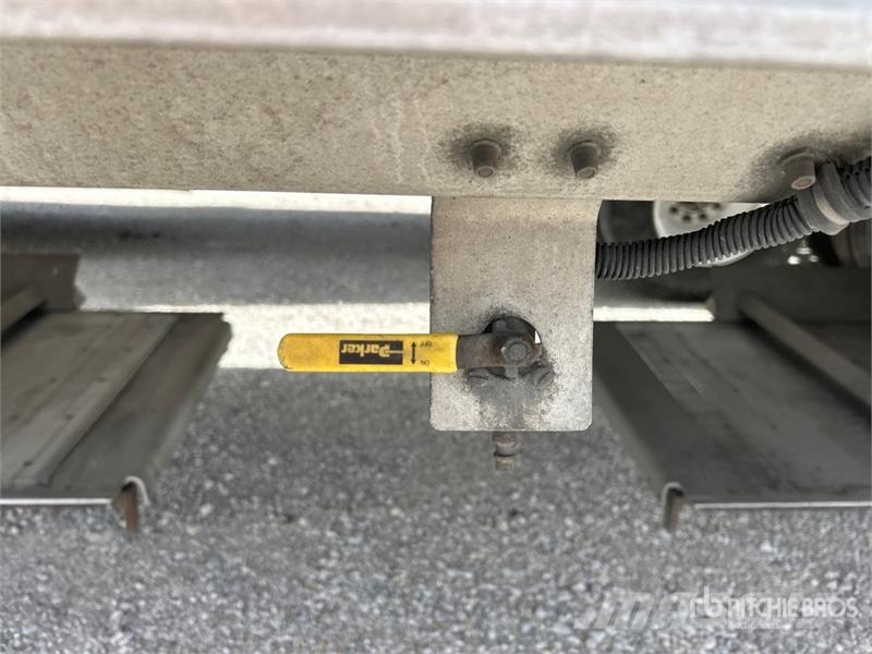 Timpte 43 ft T/A Grain Trailer (Inoperable) 곡물용 카트