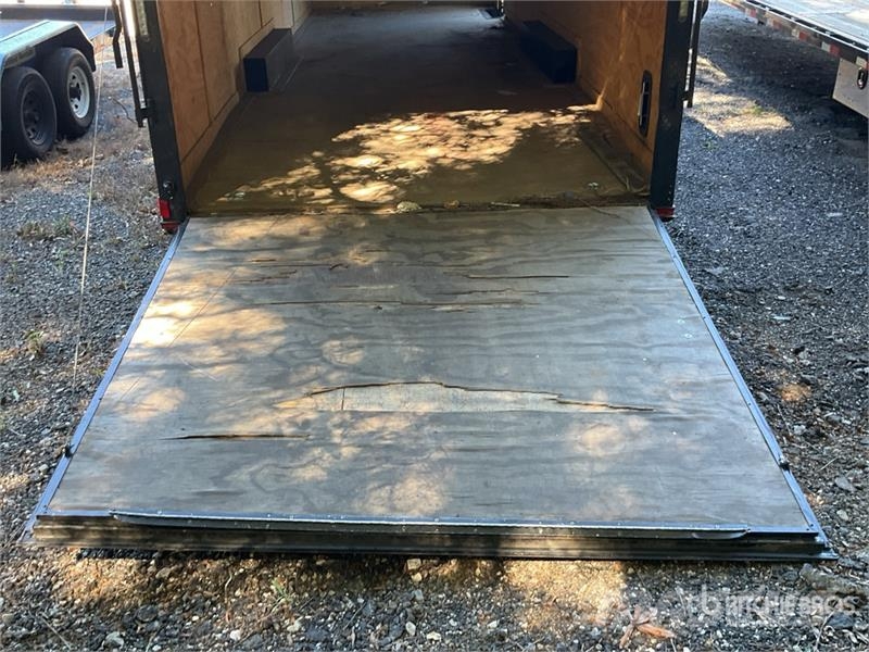 Titanium Cargo 8.5X28 Enclosed Trailer 箱體拖車