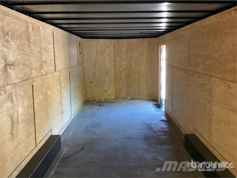Titanium Cargo 8.5X28 Enclosed Trailer 箱體拖車