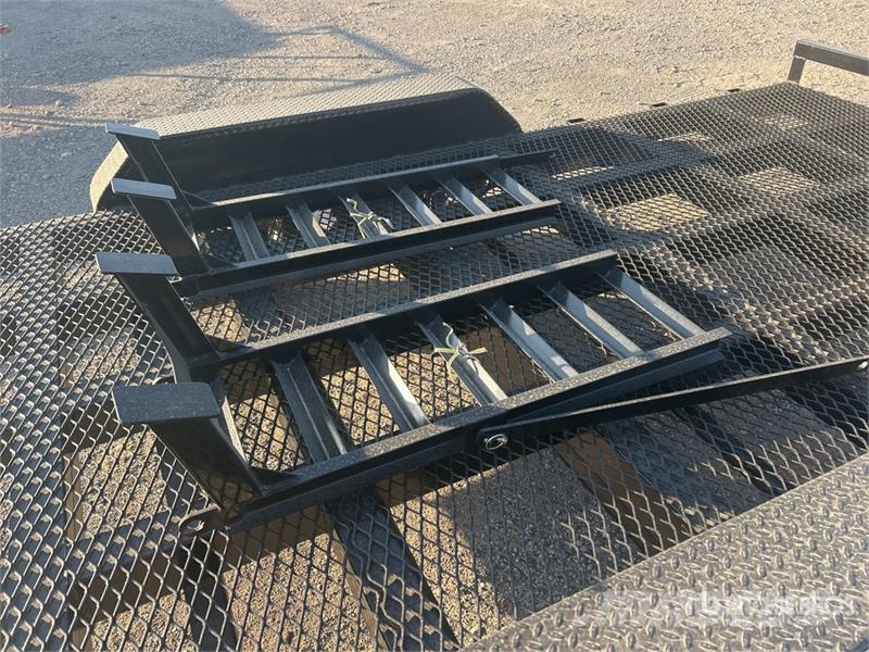 TMB 8314T 14 ft T/A Equipment Trailer 차량 운반용 트레일러