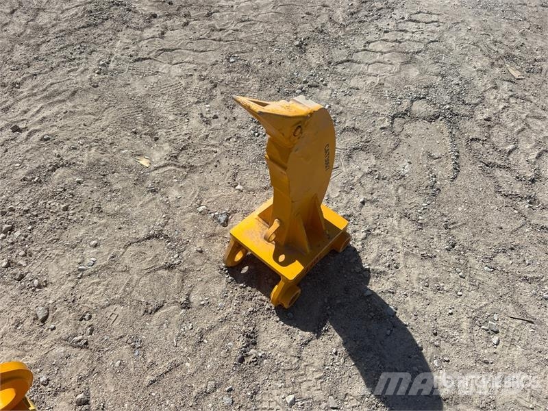  TOFT 04ER Excavator Ripper - Fits Cat 305 / 4 - 8  Půdní rozrušovače
