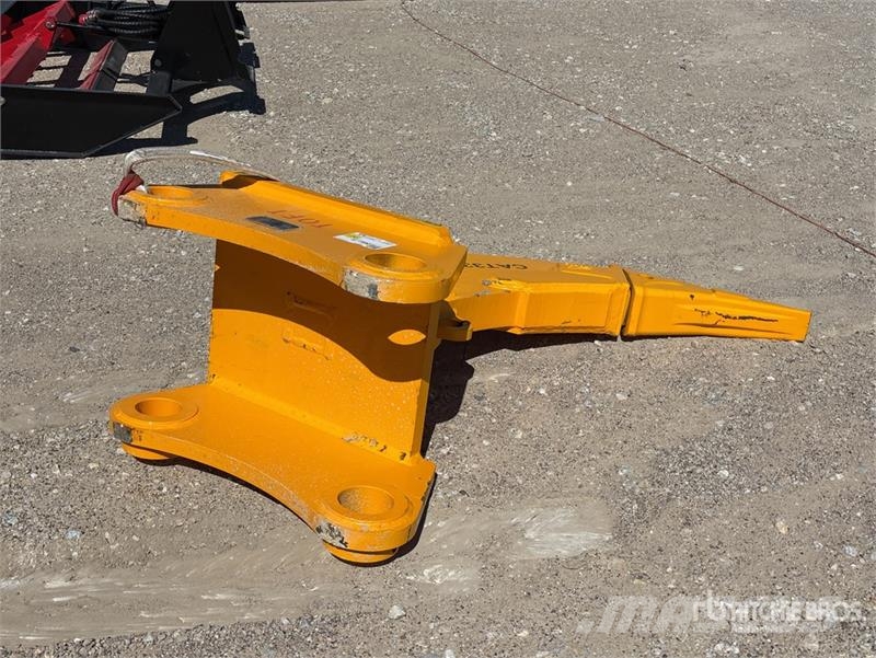 TOFT 66 in Excavator Ripper - Fits Cat 336 (Unused Escarificadores
