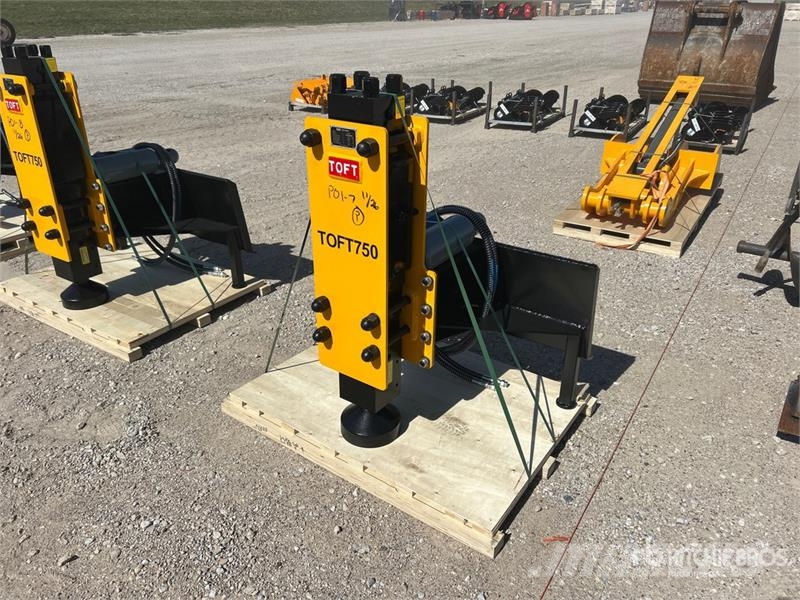  TOFT 750 Skid Steer Post Driver (Unused) Fencing equipment