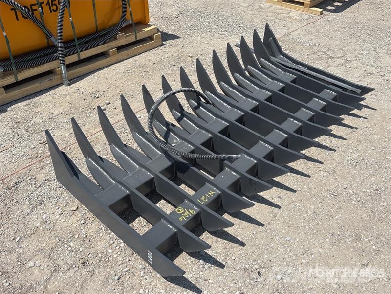  TOFT ST-72 72 in Skid Steer Landscape Rake (Unused Ancinho virador