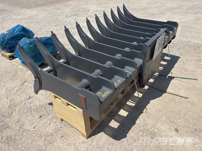TOFT TWO72 72 in Excavator Rake - Fits 15-30 Ton E Ancinho virador