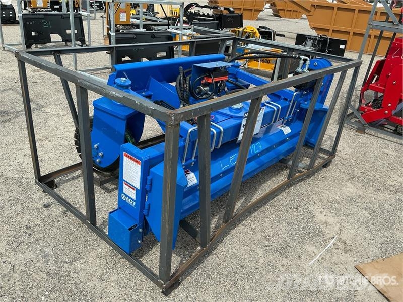 Top Cat Cat SSSCR72 72 in Skid Steer Power Rake (U Greble