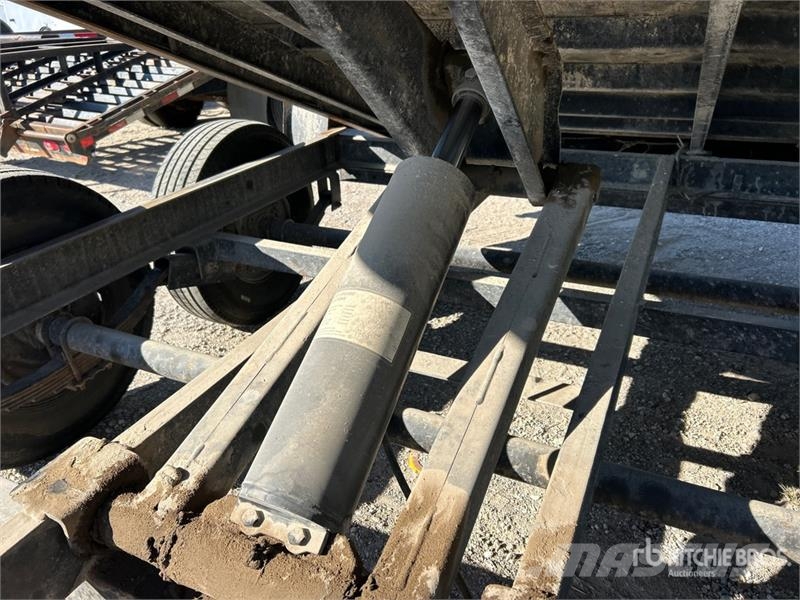 Top Hat 14 ft T/A Dump Utility Trailer 傾卸式拖車