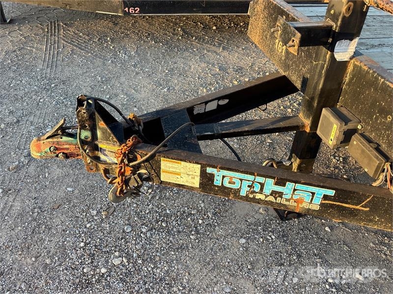 Top Hat 22 ft T/A Equipment Trailer Vehicle transport trailers